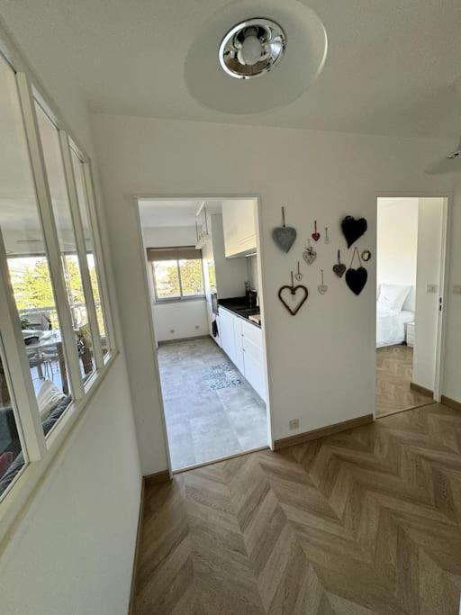 Appartement Neuf Avec Balcon Et Parking Prive Καν Εξωτερικό φωτογραφία