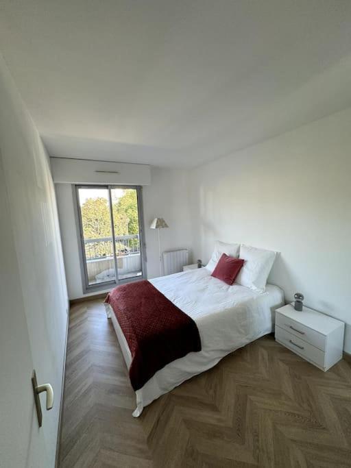 Appartement Neuf Avec Balcon Et Parking Prive Καν Εξωτερικό φωτογραφία