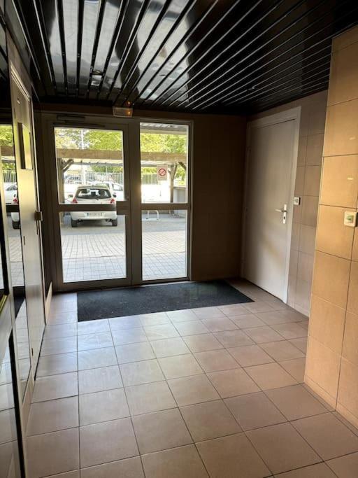 Appartement Neuf Avec Balcon Et Parking Prive Καν Εξωτερικό φωτογραφία